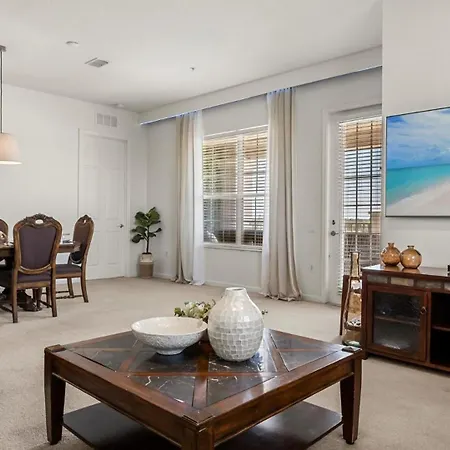 Lrg Condo W Scenic Patio Views - Next To Occc